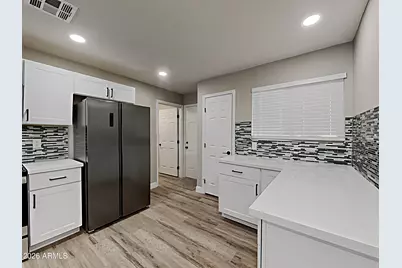 9033 W Vogel Avenue, Peoria, AZ 85345 - Photo 7