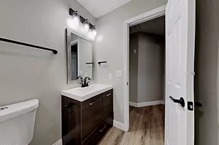 9033 W Vogel Ave, Peoria, AZ 85345 - Photo 19