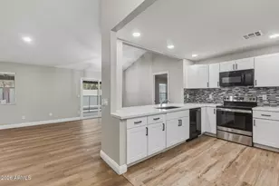 9033 W Vogel Ave, Peoria, AZ 85345 - Photo 9