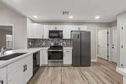 9033 W Vogel Avenue, Peoria, AZ 85345 - Photo 15