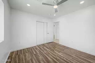 3010 W Country Gables Dr, Phoenix, AZ 85053 - Photo 31
