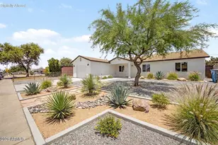 3010 W Country Gables Dr, Phoenix, AZ 85053 - Photo 1