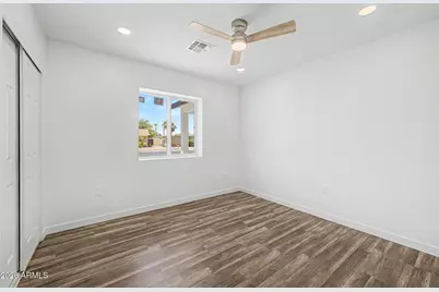 3010 W Country Gables Drive, Phoenix, AZ 85053 - Photo 29