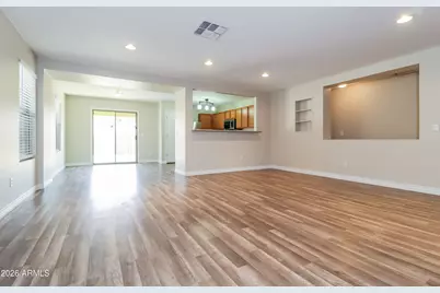 15753 W Gelding Drive, Surprise, AZ 85379 - Photo 13