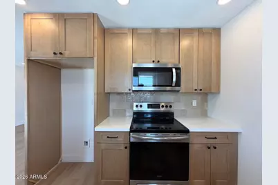 16005 N Nicklaus Lane, Sun City, AZ 85351 - Photo 9