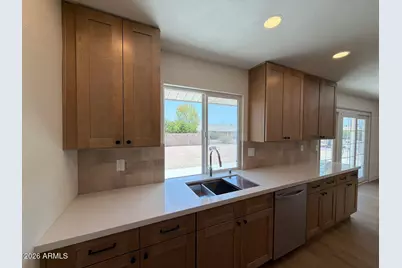 16005 N Nicklaus Lane, Sun City, AZ 85351 - Photo 11