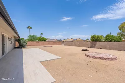 16005 N Nicklaus Lane, Sun City, AZ 85351 - Photo 33