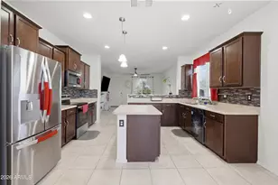 17970 W Monte Lindo Ln, Surprise, AZ 85387 - Photo 11
