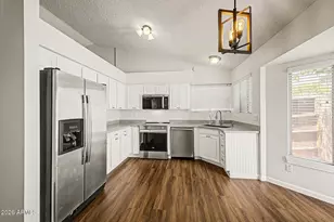 1055 N Recker Rd, Mesa, AZ 85205 - Photo 11