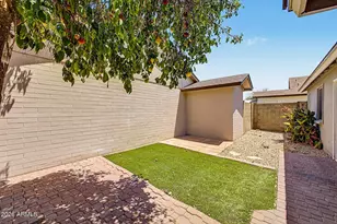 1055 N Recker Rd, Mesa, AZ 85205 - Photo 31