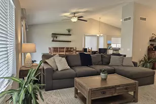633 E Ironwood Dr, Chandler, AZ 85225 - Photo 35
