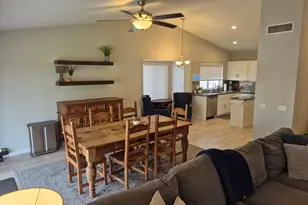 633 E Ironwood Dr, Chandler, AZ 85225 - Photo 3