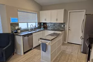 633 E Ironwood Dr, Chandler, AZ 85225 - Photo 9