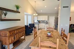 633 E Ironwood Dr, Chandler, AZ 85225 - Photo 9