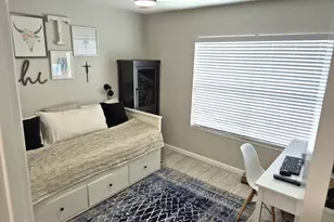 633 E Ironwood Dr, Chandler, AZ 85225 - Photo 21