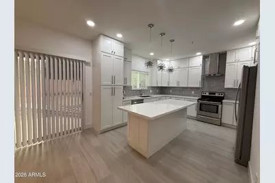12820 N Mountainside Drive #B, Fountain Hills, AZ 85268 - Photo 3