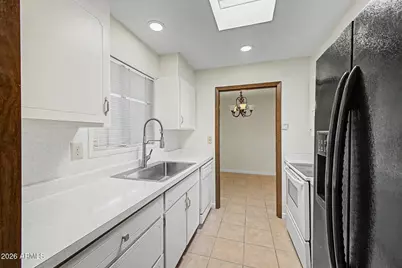 13622 N 98th Avenue #C, Sun City, AZ 85351 - Photo 9