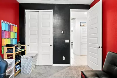 2208 W Dunbar Drive, Phoenix, AZ 85041 - Photo 19