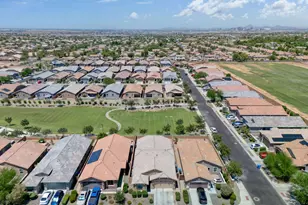 2208 W Dunbar Dr, Phoenix, AZ 85041 - Photo 33