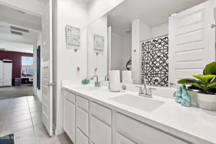 2208 W Dunbar Dr, Phoenix, AZ 85041 - Photo 21
