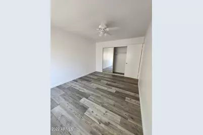 4266 N 68th Drive, Phoenix, AZ 85033 - Photo 11