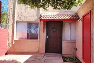 4266 N 68th Dr, Phoenix, AZ 85033 - Photo 17