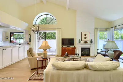 10075 E Turquoise Avenue, Scottsdale, AZ 85258 - Photo 15