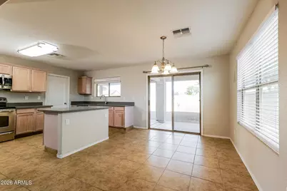 1877 N Greenway Lane, Casa Grande, AZ 85122 - Photo 5