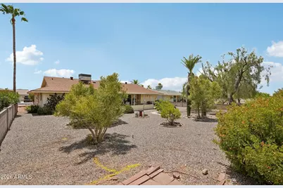 10908 W Meade Drive, Sun City, AZ 85351 - Photo 37