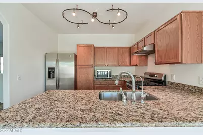 21838 N 41st Street, Phoenix, AZ 85050 - Photo 13