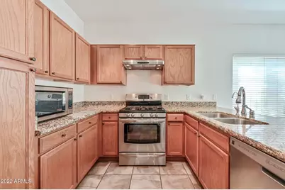 21838 N 41st Street, Phoenix, AZ 85050 - Photo 7
