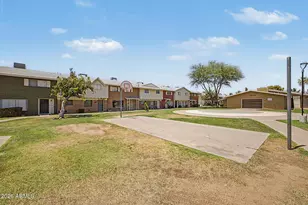 4338 W Maryland Ave, Glendale, AZ 85301 - Photo 35
