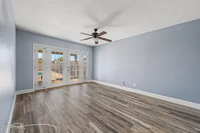 5707 W Cholla Street, Glendale, AZ 85304 - Photo 13