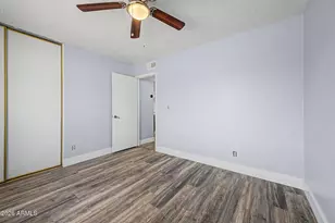 5707 W Cholla St, Glendale, AZ 85304 - Photo 21