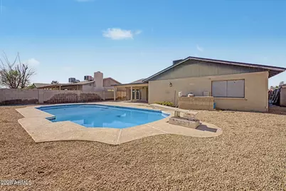 5707 W Cholla Street, Glendale, AZ 85304 - Photo 27
