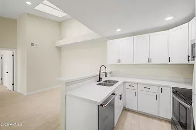 7001 S 41st Street, Phoenix, AZ 85042 - Photo 13