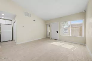 7001 S 41st St, Phoenix, AZ 85042 - Photo 9