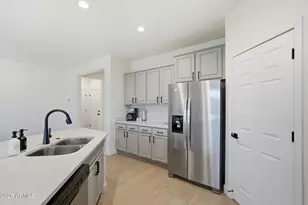 8159 W Cinder Brook Way, Florence, AZ 85132 - Photo 17