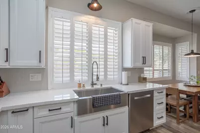 15435 S 4th Drive, Phoenix, AZ 85045 - Photo 11