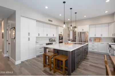15435 S 4th Drive, Phoenix, AZ 85045 - Photo 13