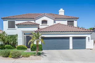 15435 S 4th Dr, Phoenix, AZ 85045 - Photo 1