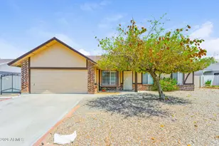 6136 E Evergreen St, Mesa, AZ 85205 - Photo 1