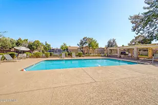 371 W Lodge Dr, Tempe, AZ 85283 - Photo 35