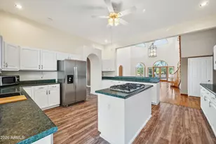 1588 N San Francisco Circle, Sierra Vista, AZ 85635 - Photo 11