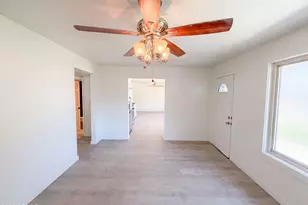 2027 W Corrine Dr, Phoenix, AZ 85029 - Photo 3