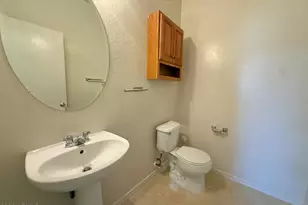 8198 W Groom Creek Rd, Phoenix, AZ 85043 - Photo 17