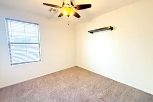 8198 W Groom Creek Rd, Phoenix, AZ 85043 - Photo 13