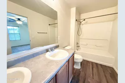 8198 W Groom Creek Road, Phoenix, AZ 85043 - Photo 9