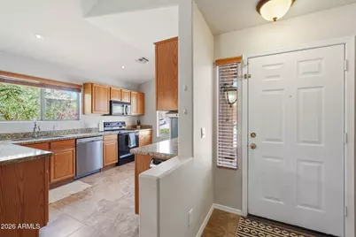 2615 E Beautiful Lane, Phoenix, AZ 85042 - Photo 5