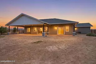 26180 N Vineyard Ln, Paulden, AZ 86334 - Photo 37